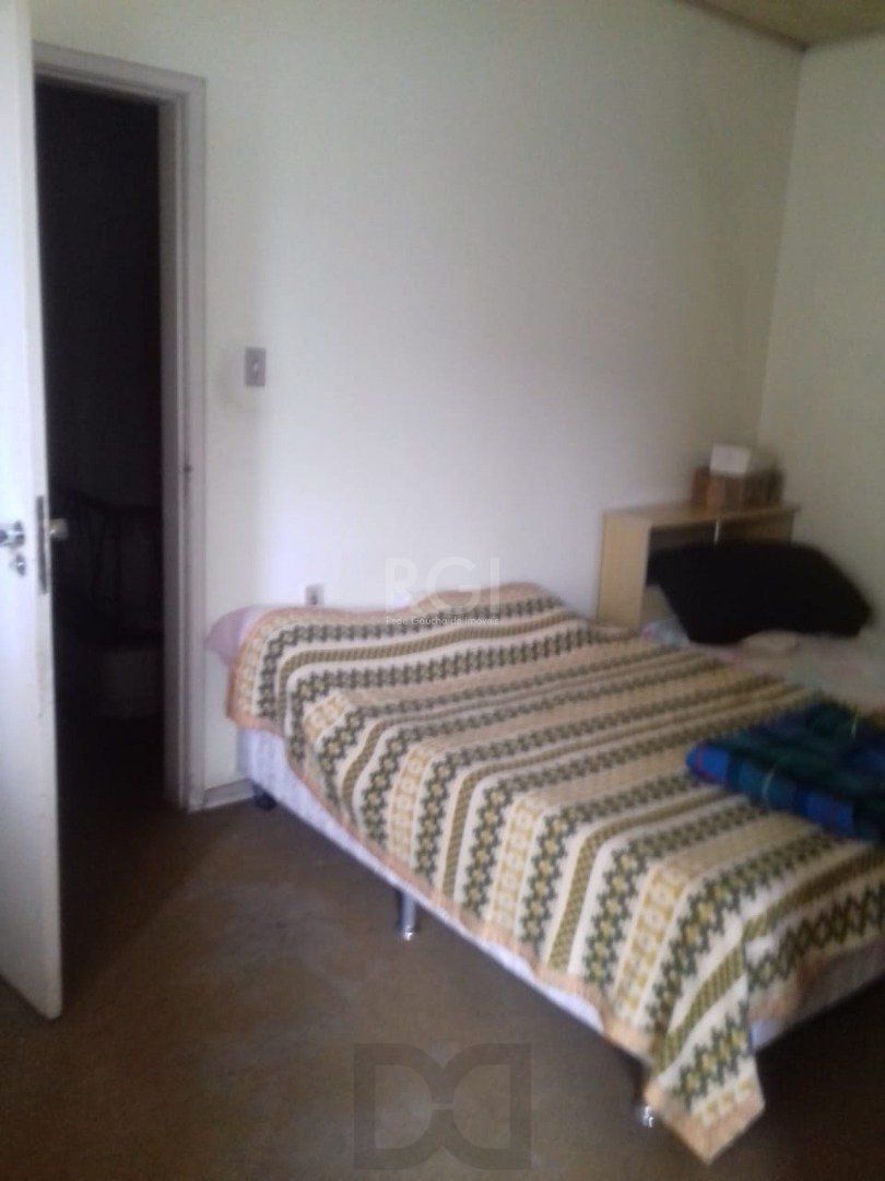 terreno localizado no bairro Menino Deus, podendo ser construído prédio comercial, localização privilegiada. — foto 11