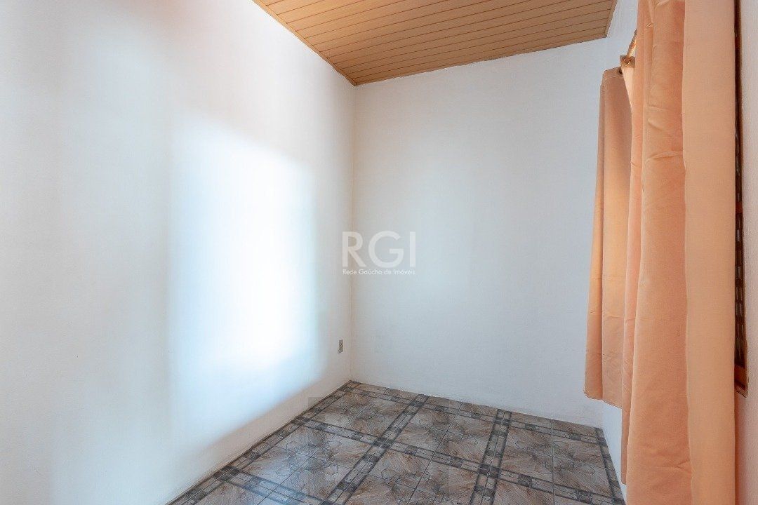 Casa para Venda - 50m², 2 dormitórios, 1 vaga - Cavalhada — foto 14