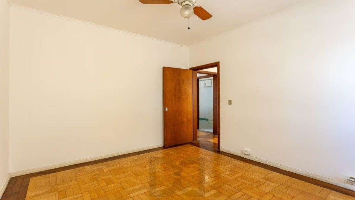 Apartamento de 1 quarto à venda no Edifício Britânia na Avenida Independência em Porto Alegre – 45,24 m² Privativos e Portaria 24h — foto 8
