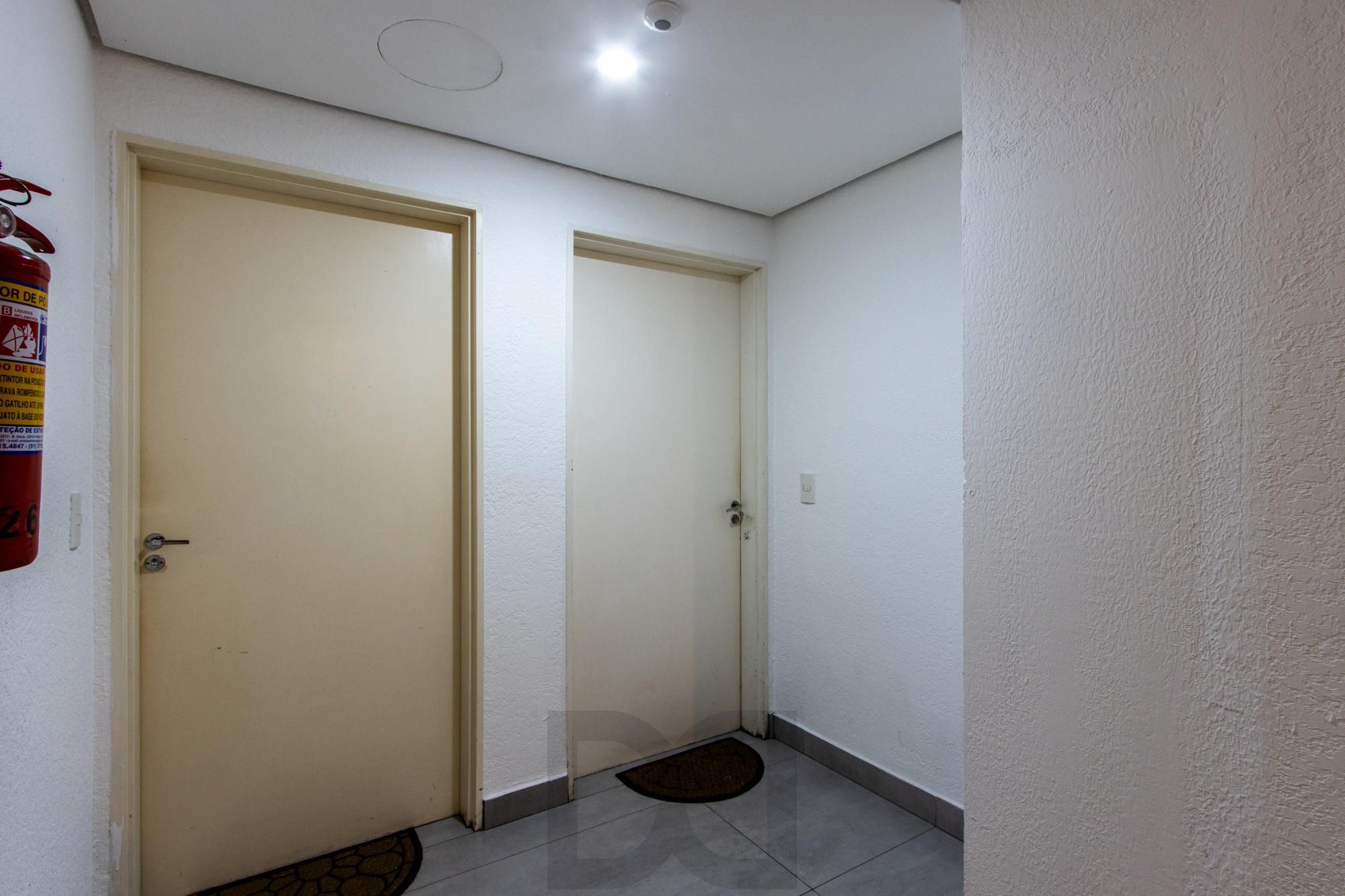 Apartamento 03 Dormitórios em Ótimo Condominio Viver Zona Sul — foto 26