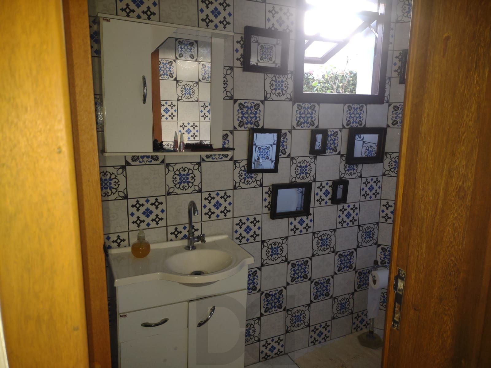 Casa com 4 quartos, suíte, piscina, lareira, churrasqueira em um terreno de 616m². — foto 20