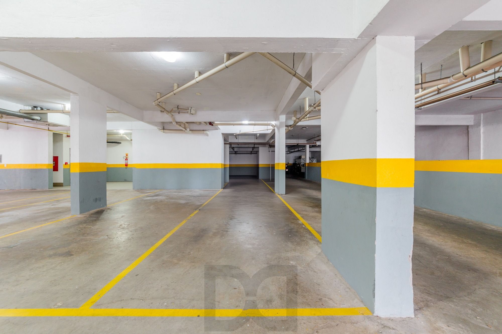 Apartamento semimobiliado, com 94m privativos, 2 suites e 3 vagas de garagem — foto 31