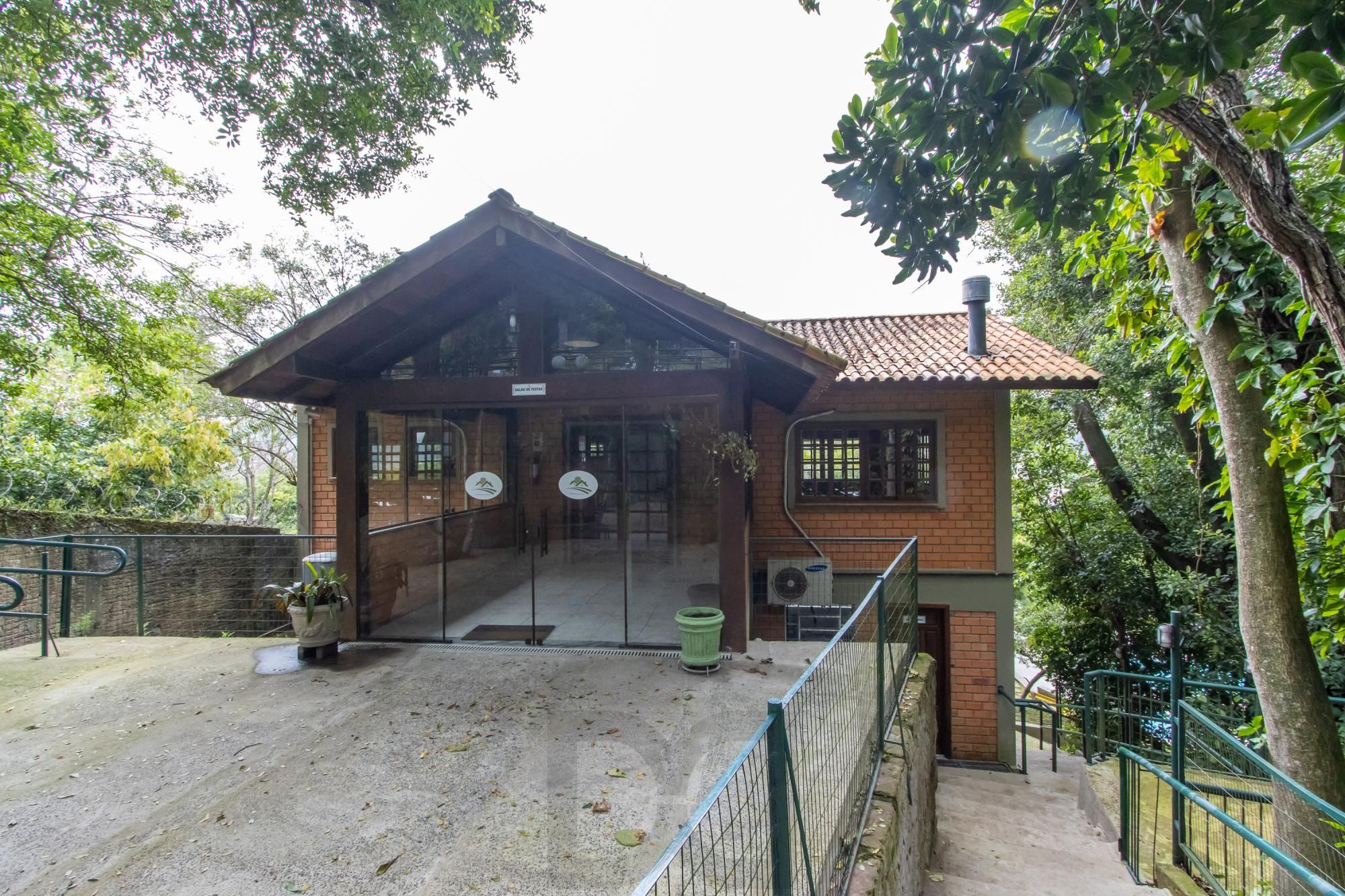 Casa em condomínio 3dorm., 1 suíte, closet - bairro Teresópolis — foto 47
