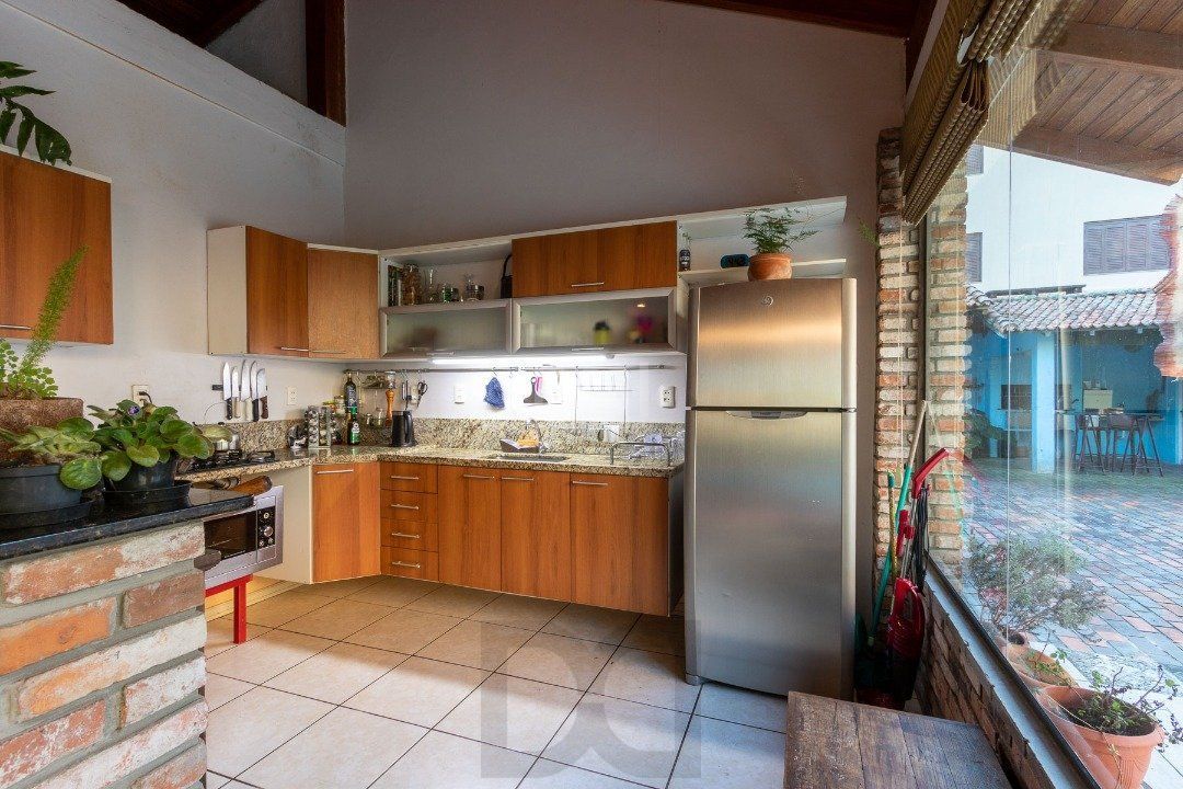 Casa para Venda - 292.21m², 4 dormitórios, sendo 2 suites, 3 vagas - Tristeza — foto 23