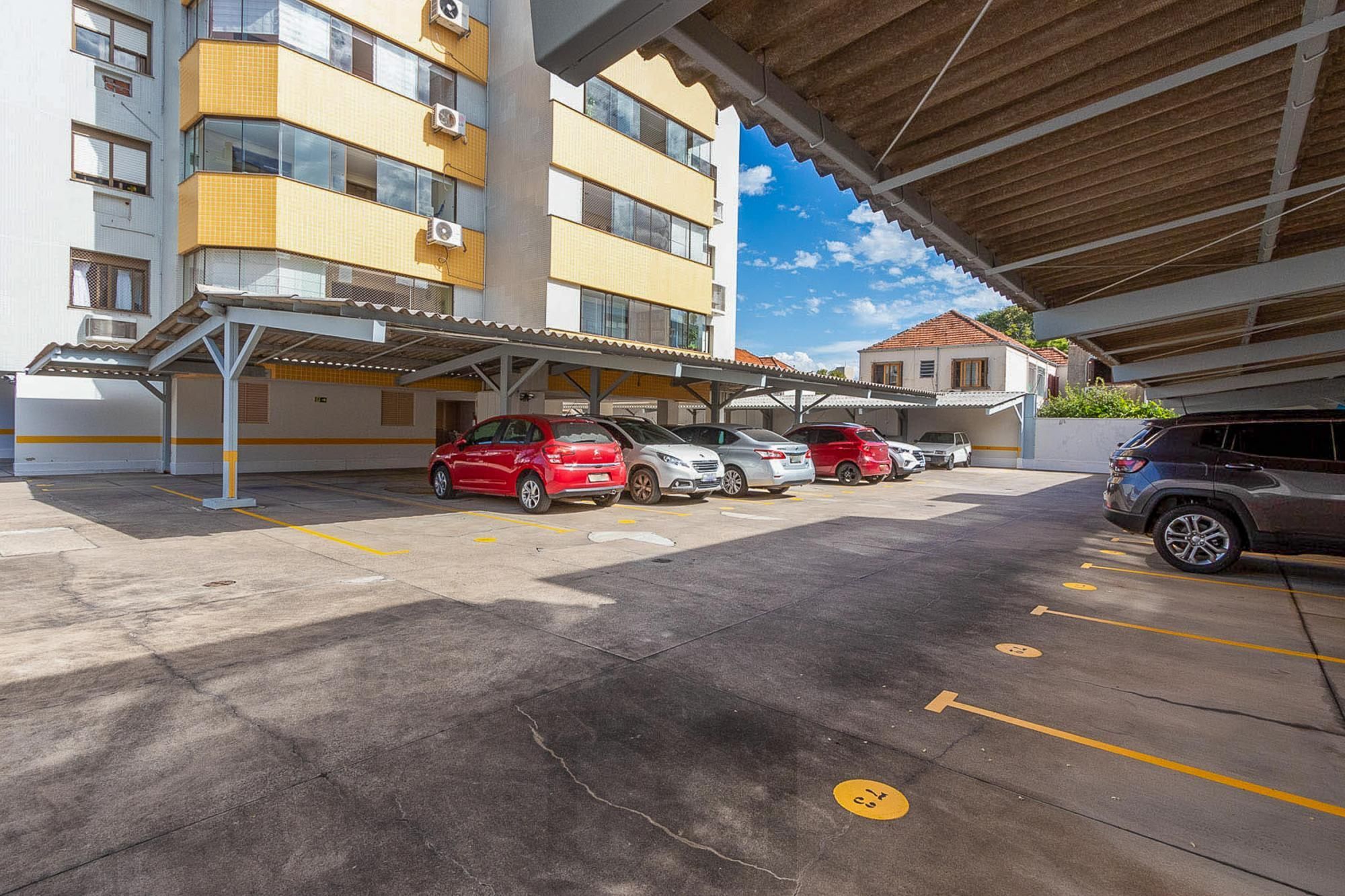Apartamento 3 Dormitórios com vista definitiva para o Guaíba no bairro Menino Deus - Saúde e Lazer ao Seu Alcanc — foto 45