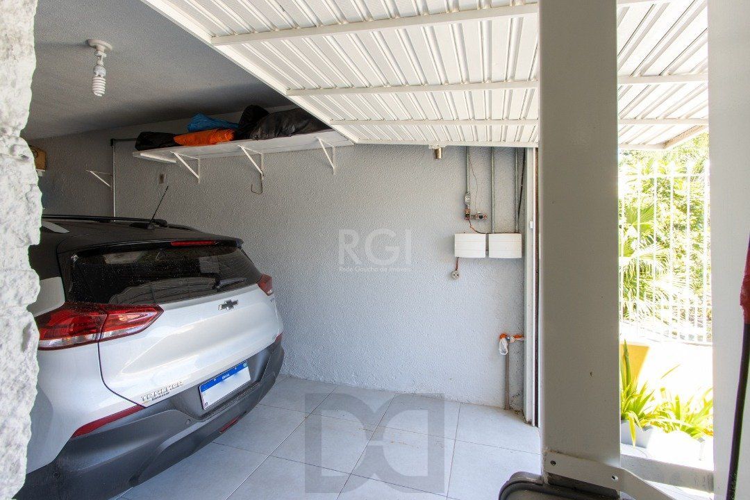 Sobrado à venda no Bairro Medianeira, reformado, 3 quartos, lareira, churrasqueira, 3 vagas — foto 39