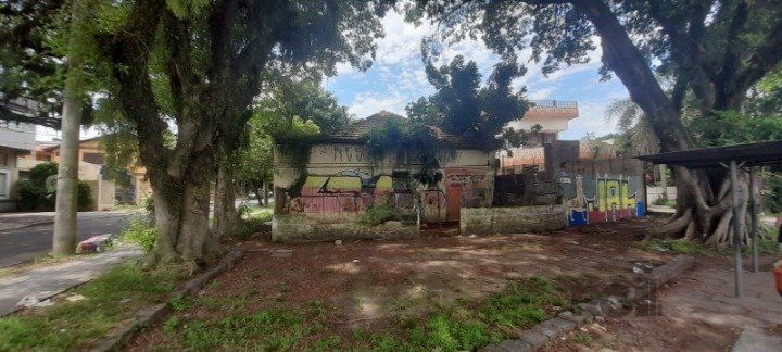 Terreno para venda, 968m², Pedra Redonda — foto 1
