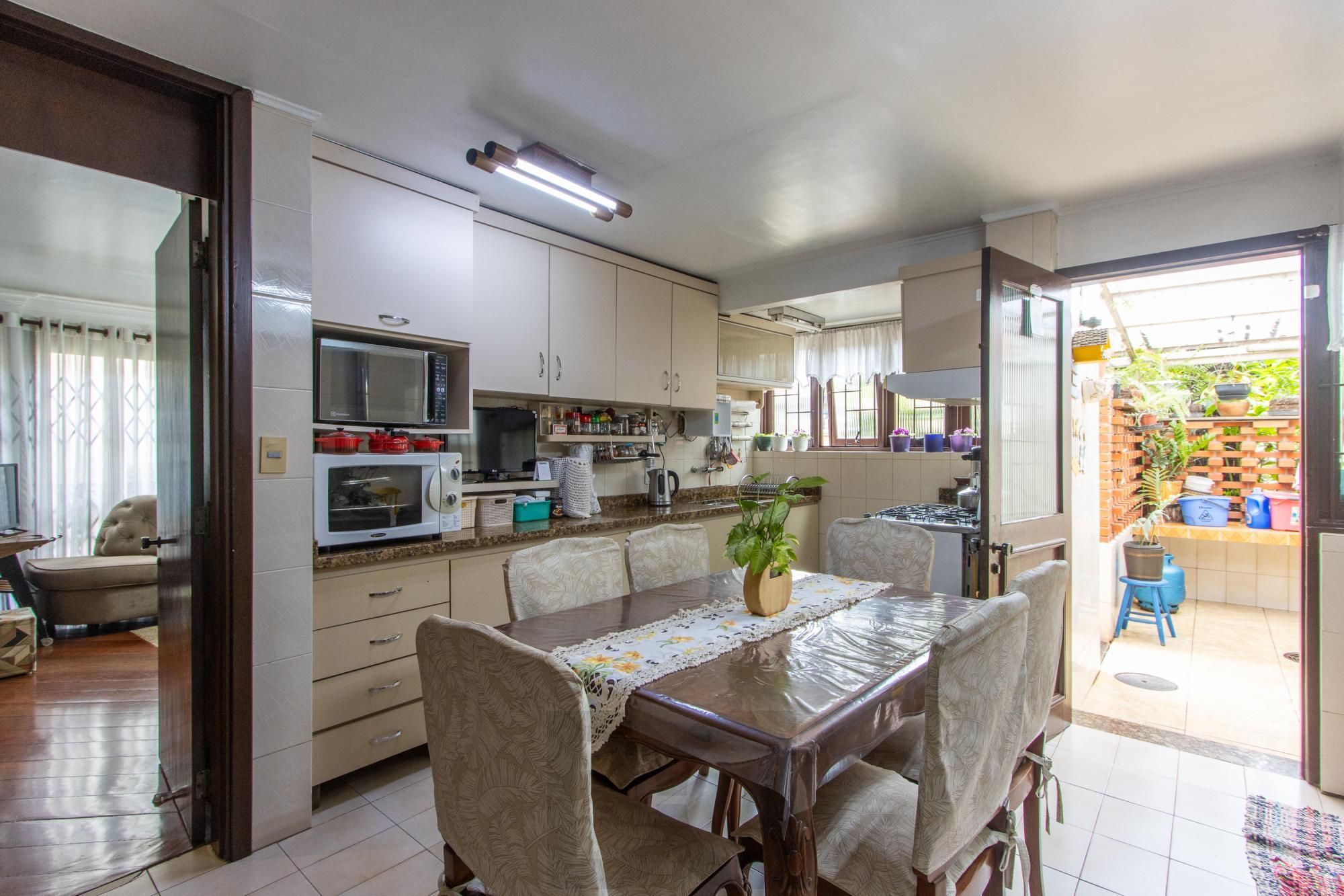 Casa para Venda - 485m², 4 dormitórios, sendo 1 suites, 3 vagas - Cristal — foto 23