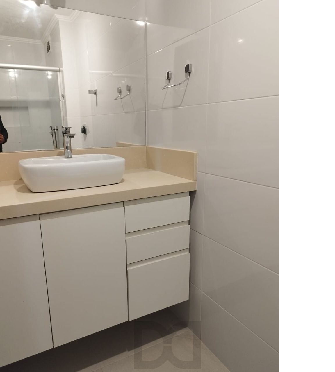 Apartamento semi mobiliado, desocupado e pronto para morar no bairro Bela Vista — foto 2
