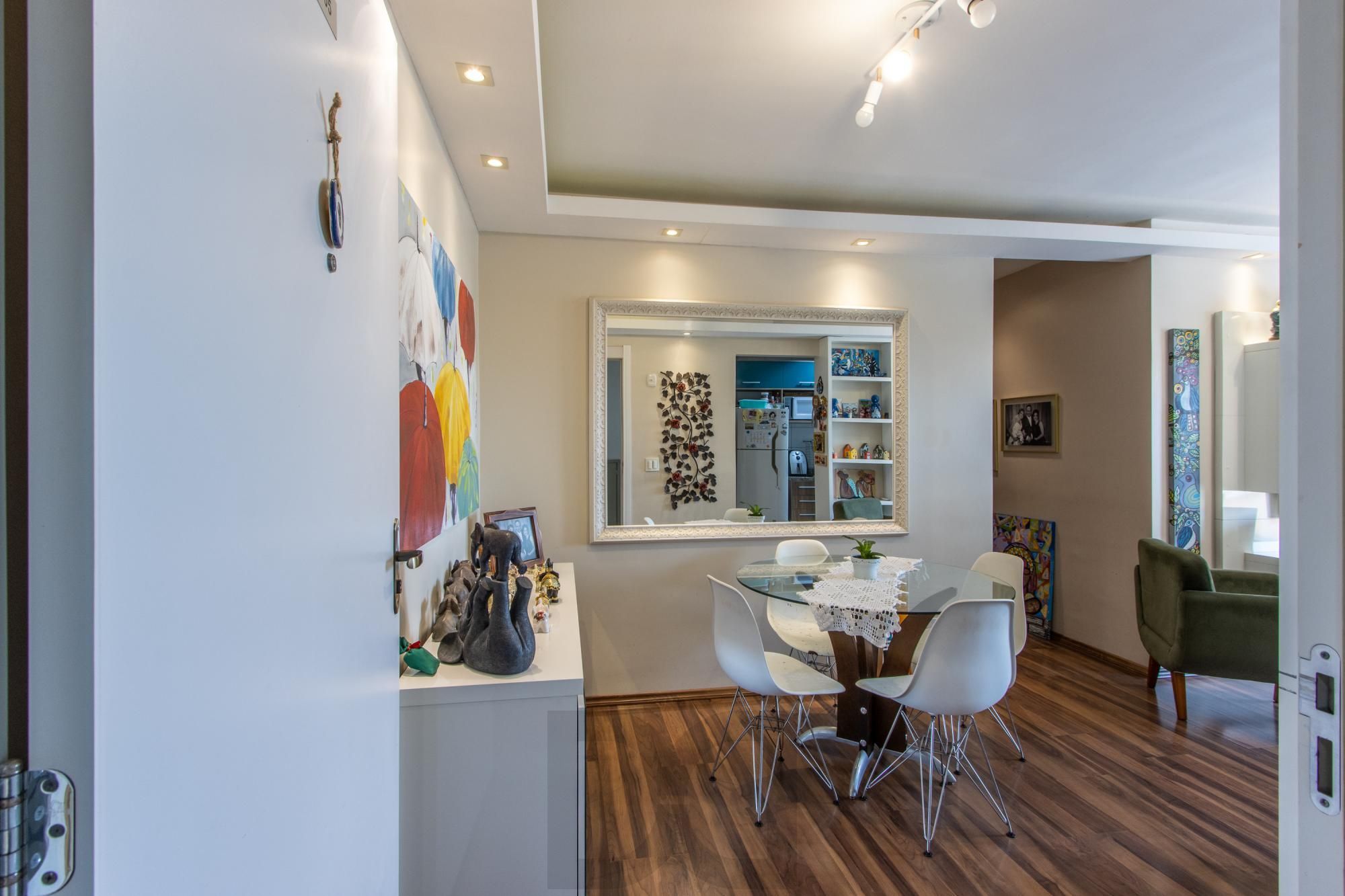 Apartamento semimobiliado de 3 quartos na Cavalhada — foto 2