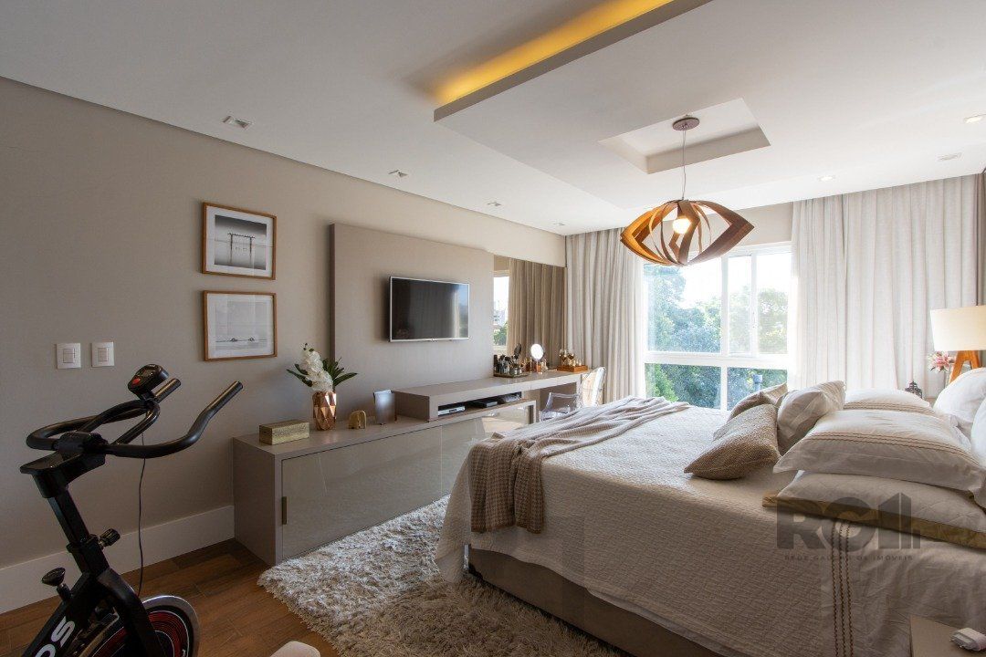 Espetacular 2 Casa Residencial de 5 Quartos e Piscina em Porto Alegre — foto 20