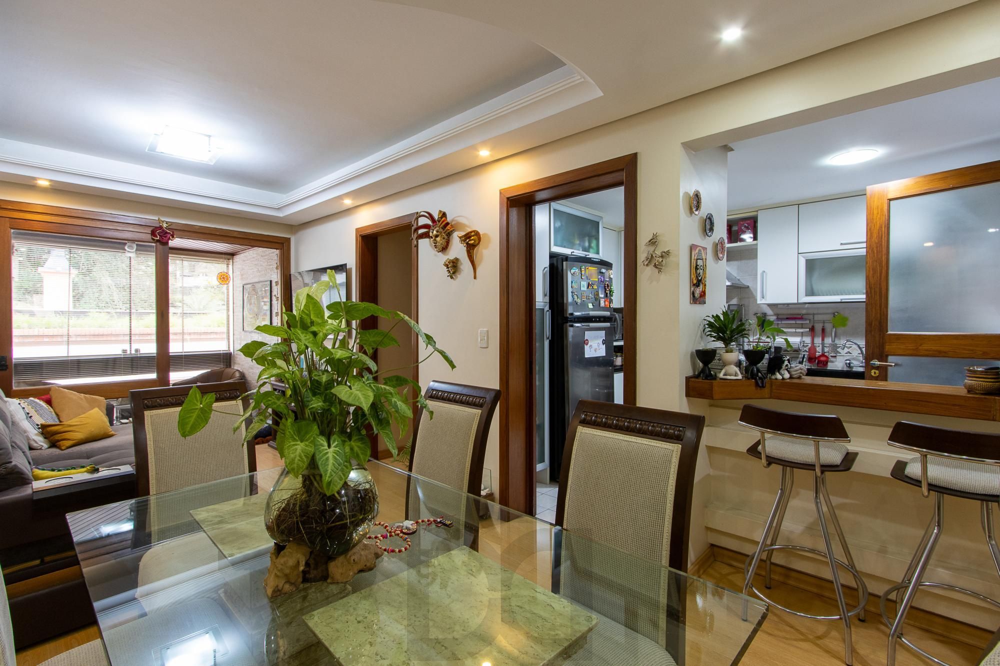 Apartamento de 3 dormitórios, 1 suíte e 3 vagas no bairro Ipanema. — foto 3