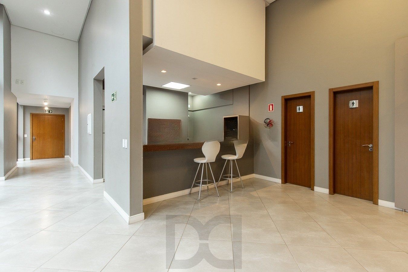 Apartamento de 3 quartos (1 suíte) e 3 vagas de garagem à venda no bairro Petrópolis — foto 22