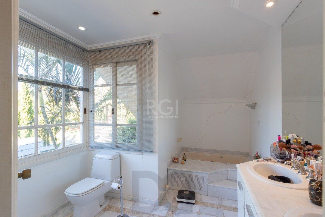 Casa Condominio para Venda - 322.88m², 3 dormitórios, sendo 1 suites, 4 vagas - Jardim Isabel — foto 25