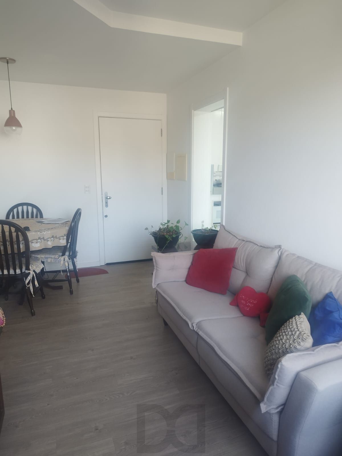Apartamento semi mobiliado com 2 Quartos no Bairro Azenha, — foto 3
