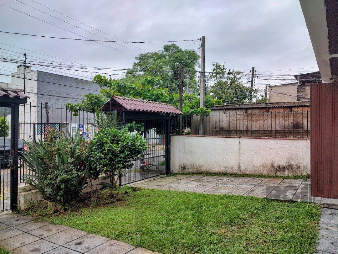 Casa para venda com 3 dormitórios no bairro Tristeza — foto 57