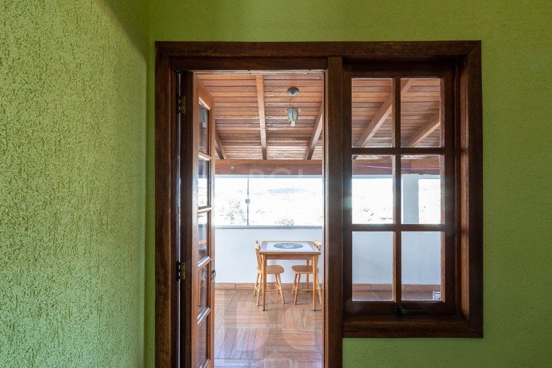 Casa para Venda - 300m², 5 dormitórios, 2 vagas - Cavalhada — foto 34
