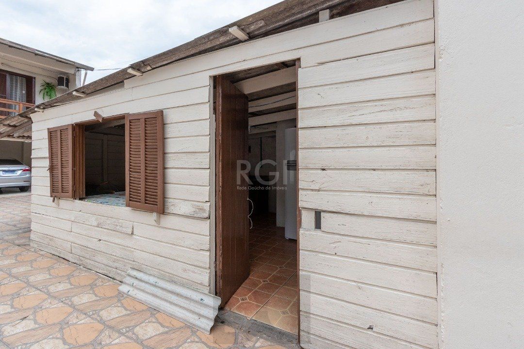 Casa para Venda - 161m², 3 dormitórios, 3 vagas - Nonoai — foto 32