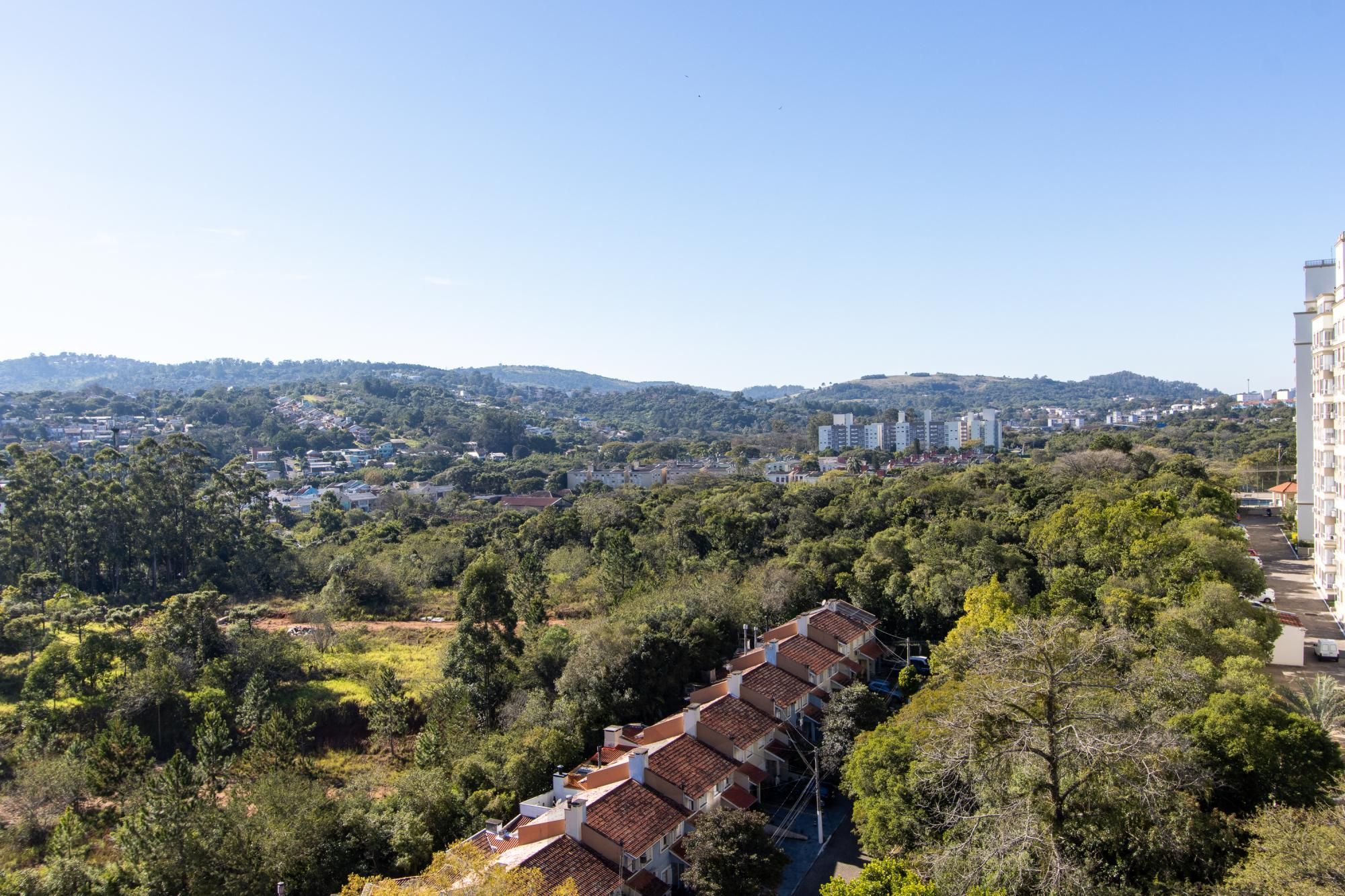 Apto com 3 dormitórios suíte e box coberto ( nunca habitado e reformado ) — foto 23