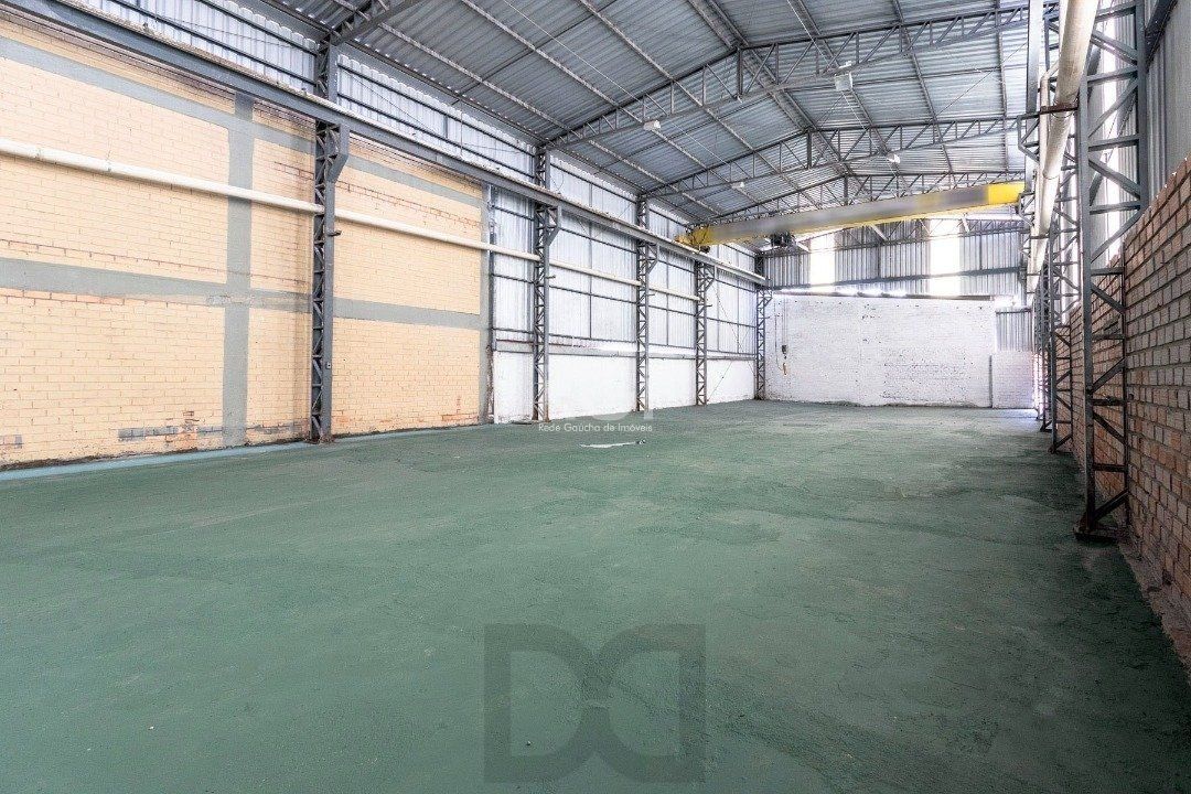 Pavilhão com área construída de cerca de 900m² — foto 23