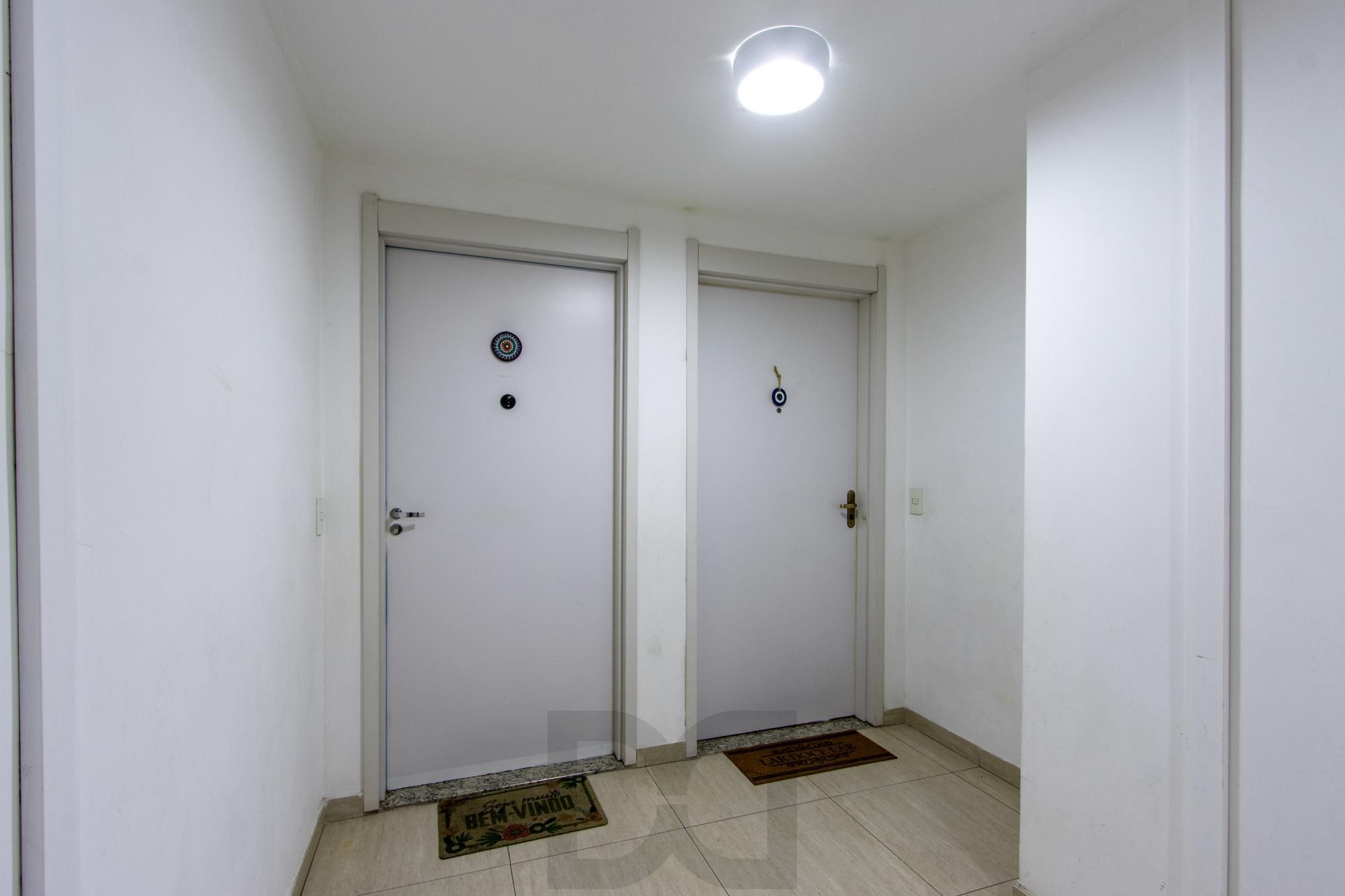 Apartamento semimobiliado de 3 quartos na Cavalhada — foto 21