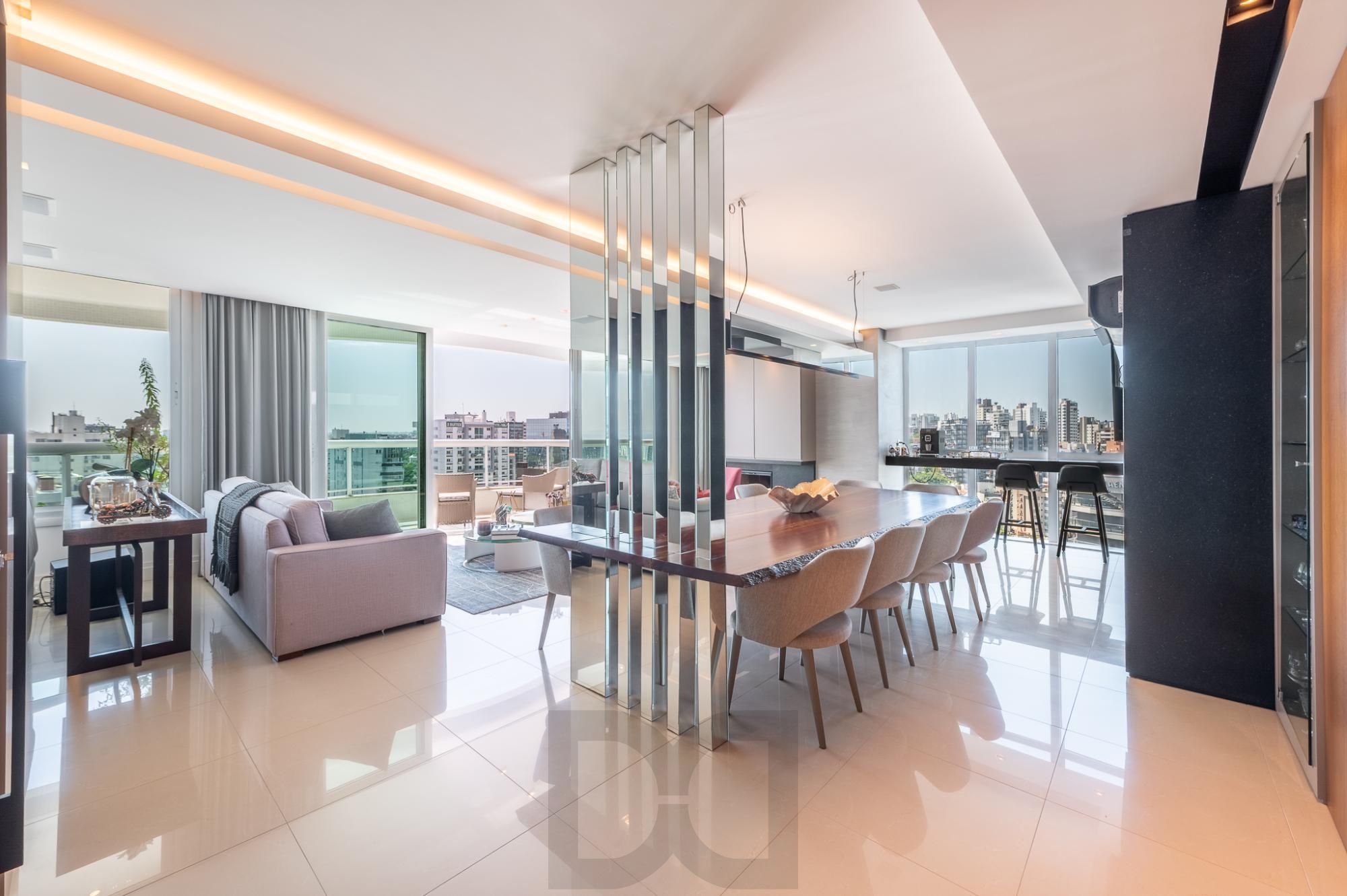 Apartamento com 204m², 3 dorm, 5 vagas no Petrópolis — foto 14