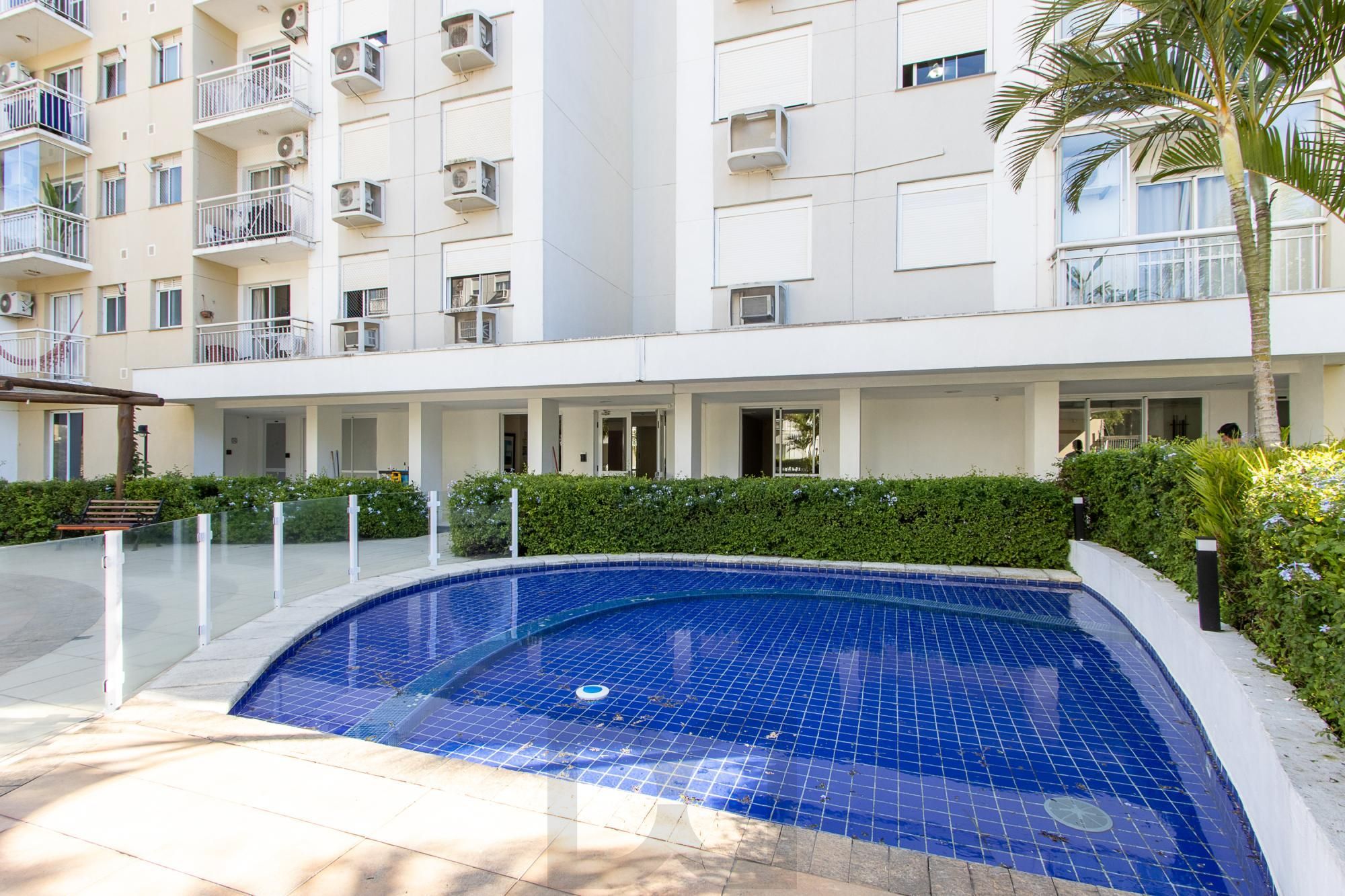 Apartamento, 2 dormitórios e 1 vaga, bairro Jardim Carvalho. — foto 30