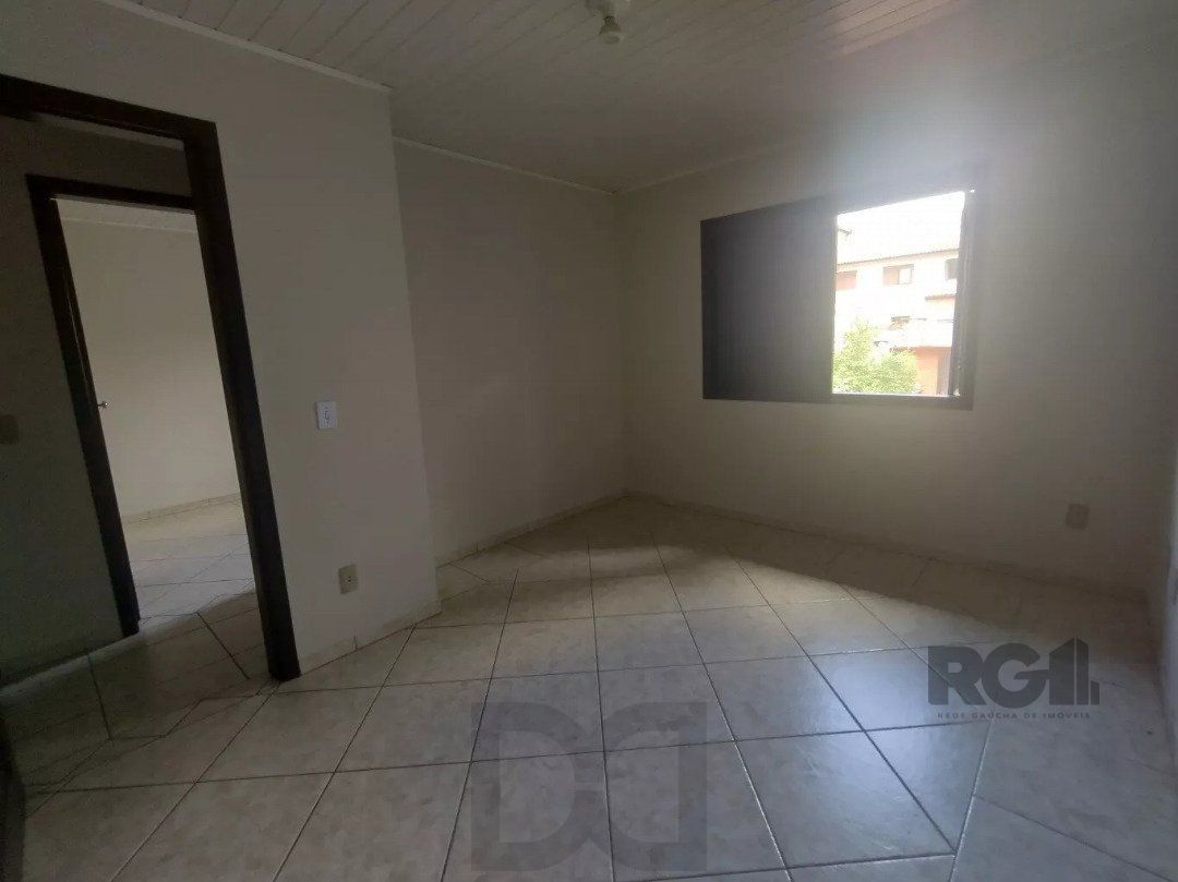 Casa 4 dormitórios, Bairro Cavalhada. — foto 9