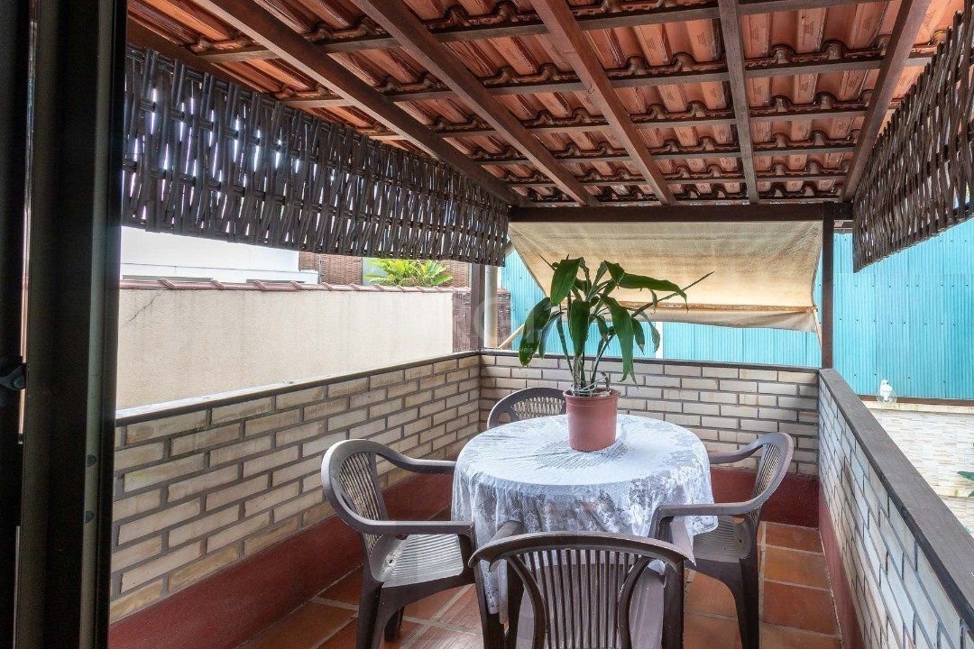 Casa para Venda com 3 dormitórios, sendo 1 suites e 4 vagas no bairro Ipanema — foto 36