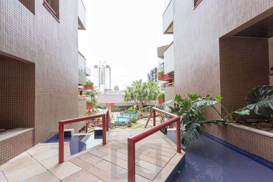 Cobertura para Venda - 302m², 4 dormitórios, sendo 1 suites, 3 vagas - Menino Deus — foto 51