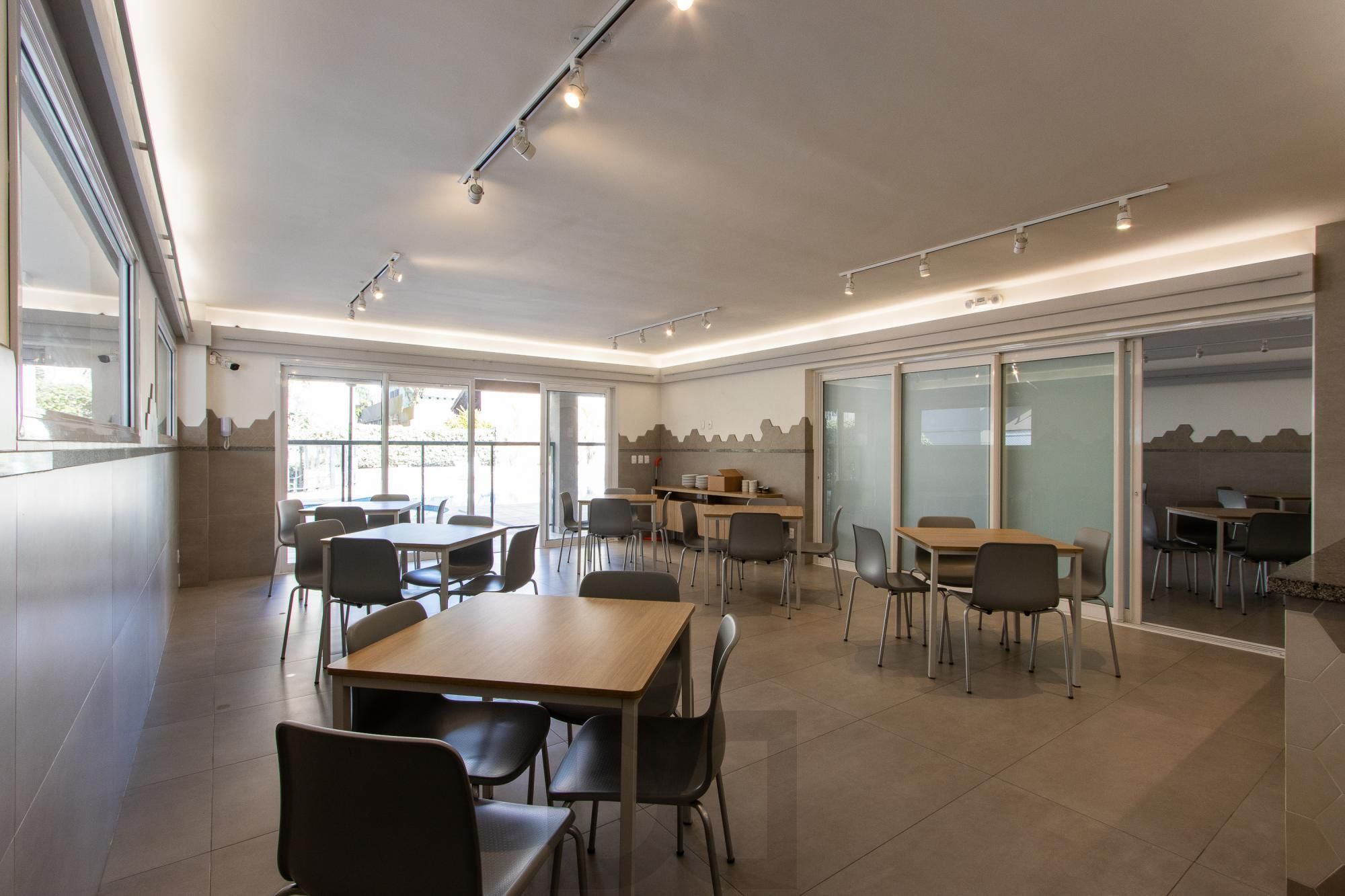 Excelente apartamento de 2 dormitórios na Tristeza- Zona Sul — foto 47
