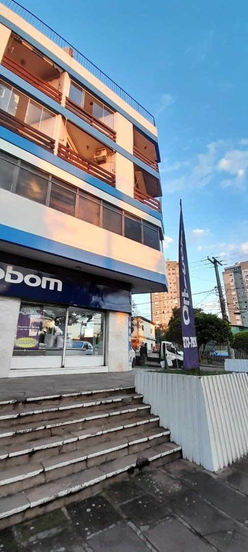 Excelente Sala Mobiliada na Wenceslau Escobar enfrente ao Paseo — foto 1