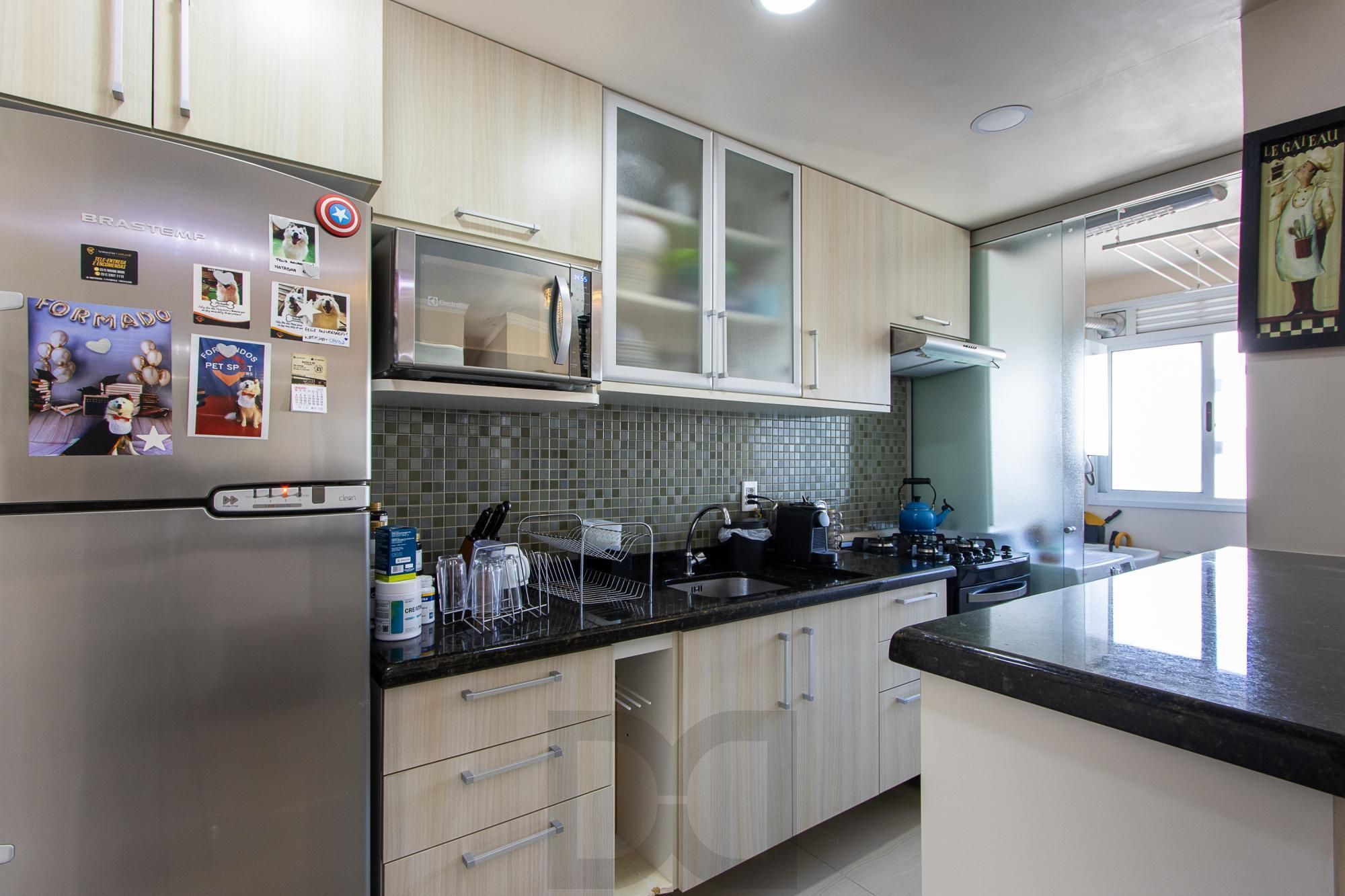 Apartamento, 2 dormitórios e 1 vaga, bairro Jardim Carvalho. — foto 6
