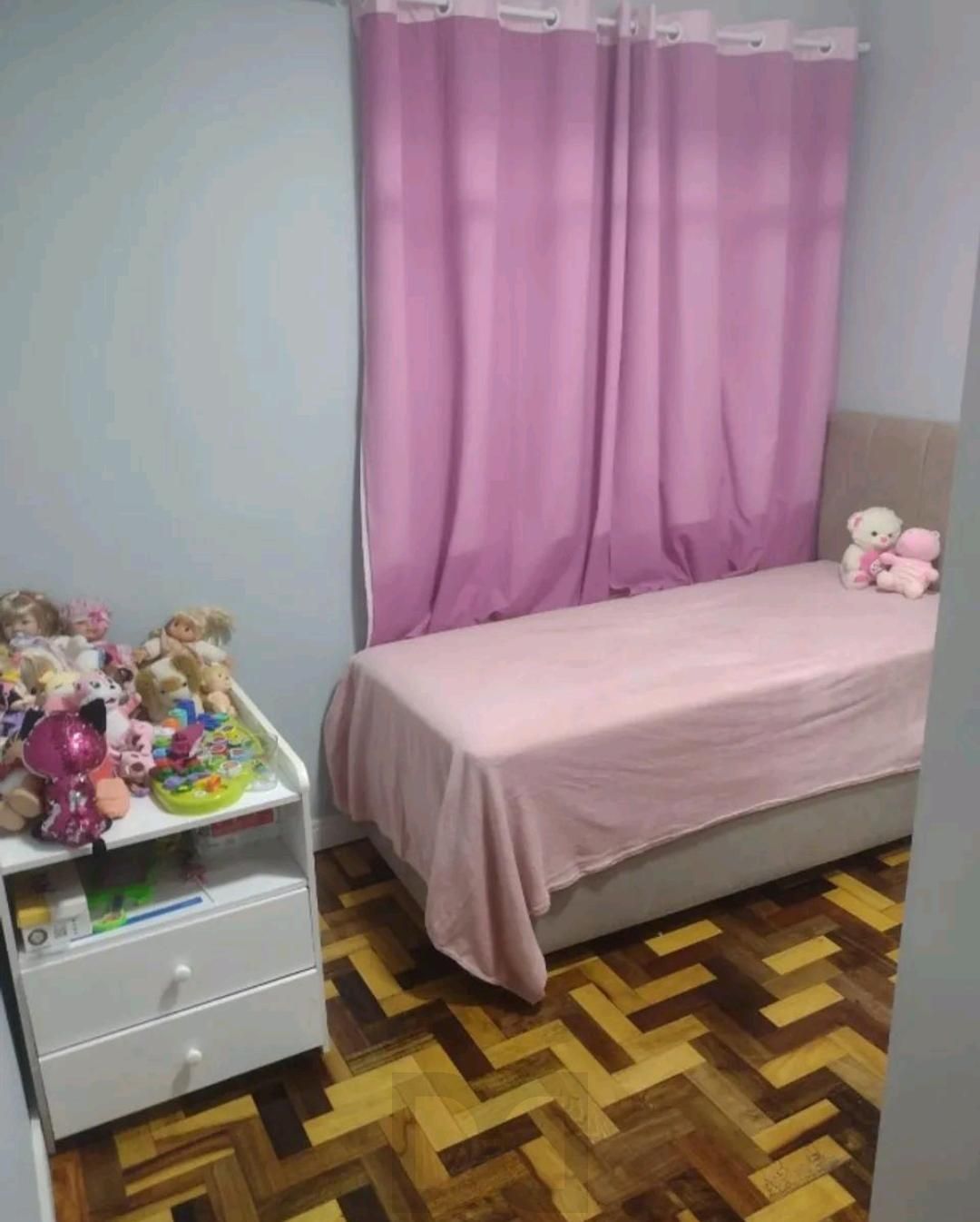 Casa á venda com 3 dormitórios no bairro Lomba do Pinheiro em Porto Alegre. — foto 4