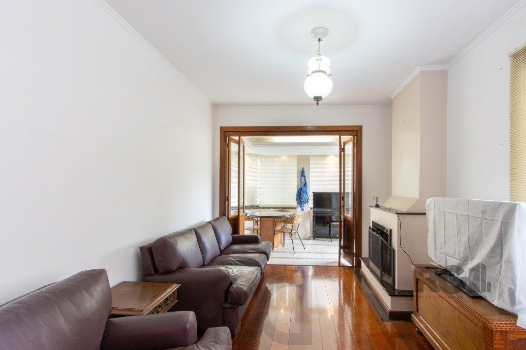 Apartamento semi mobiliado de 3 quartos com suíte no bairro Tristeza junto ao Colégio Mãe de Deus — foto 4