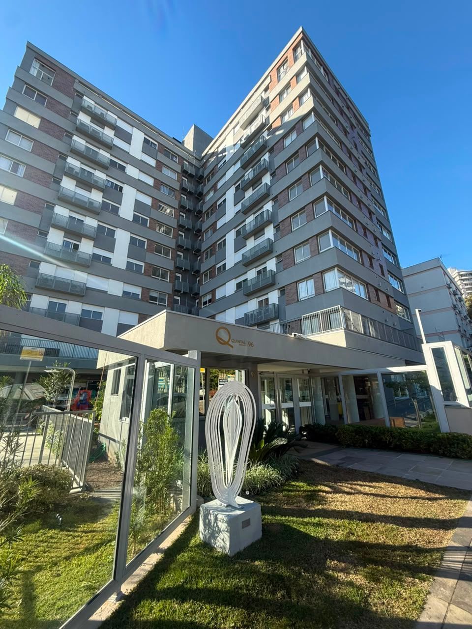 Apartamento para Venda - 69.96m², 2 dormitórios, sendo 2 suites, 1 vaga - Moinhos de Vento — foto 22