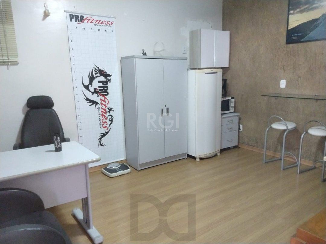 Casa para Venda - 322.4m², 2 dormitórios, 7 vagas - Cristal — foto 18