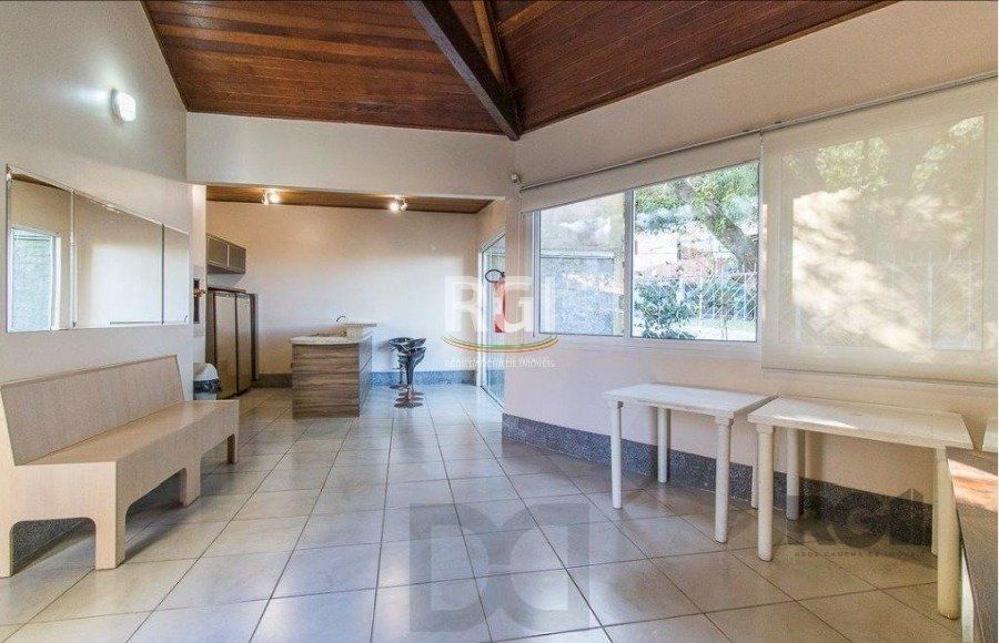 Casa em condomínio para Venda com 3 dormitórios, sendo 1 suites e 2 vagas no bairro Cristal — foto 21