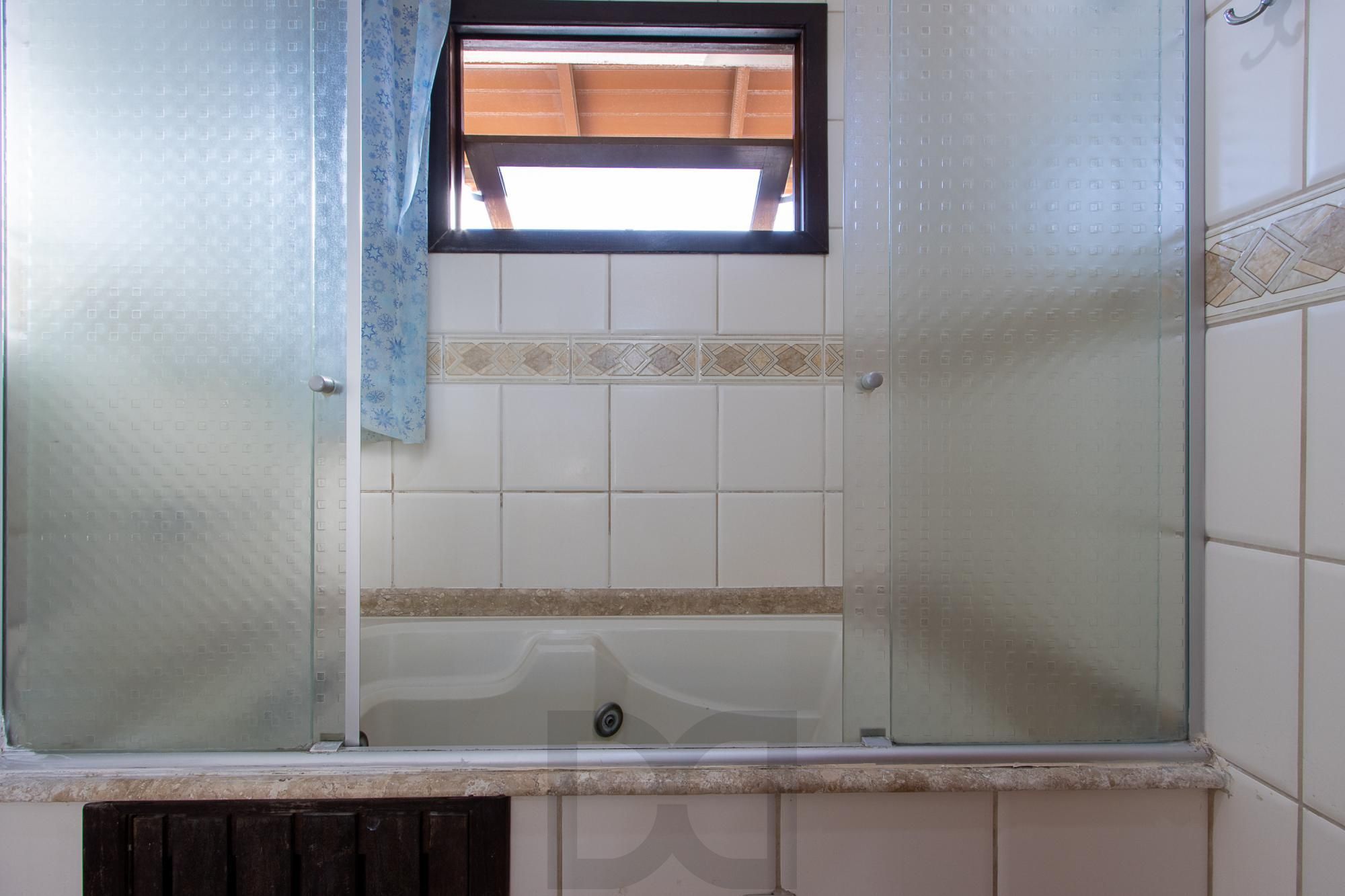 Casa em condomínio, com 3 dormitórios, — foto 32
