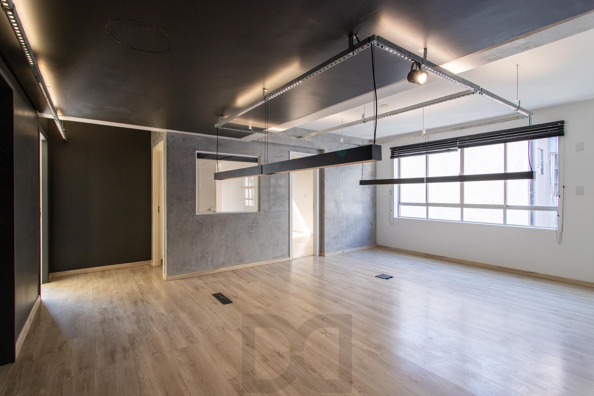 Andar inteiro com 214 m² — foto 1