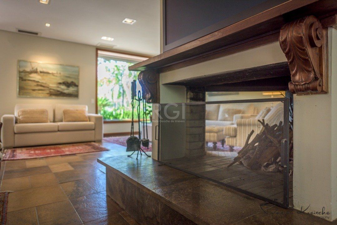 Casa para Venda - 418m², 5 dormitórios, sendo 1 suites, 6 vagas - Tristeza — foto 18