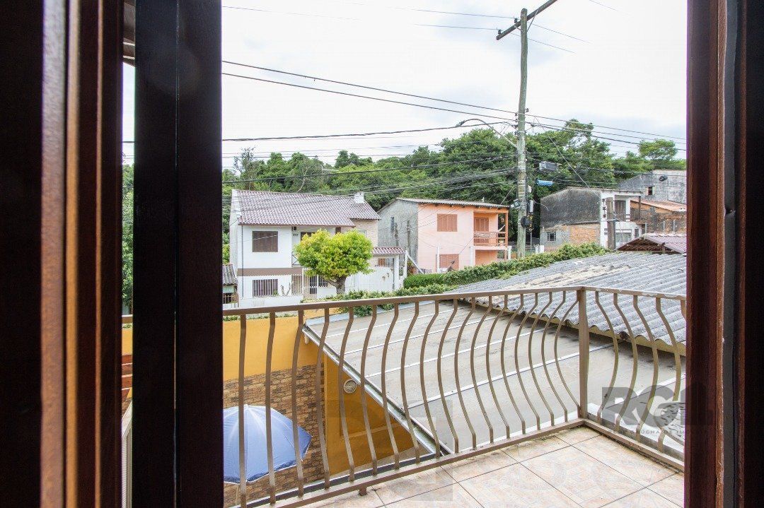 Sobrado, 3 quartos, 2 banheiros, pátio, 2 vagas, piscina - Bairro Vila Nova — foto 33