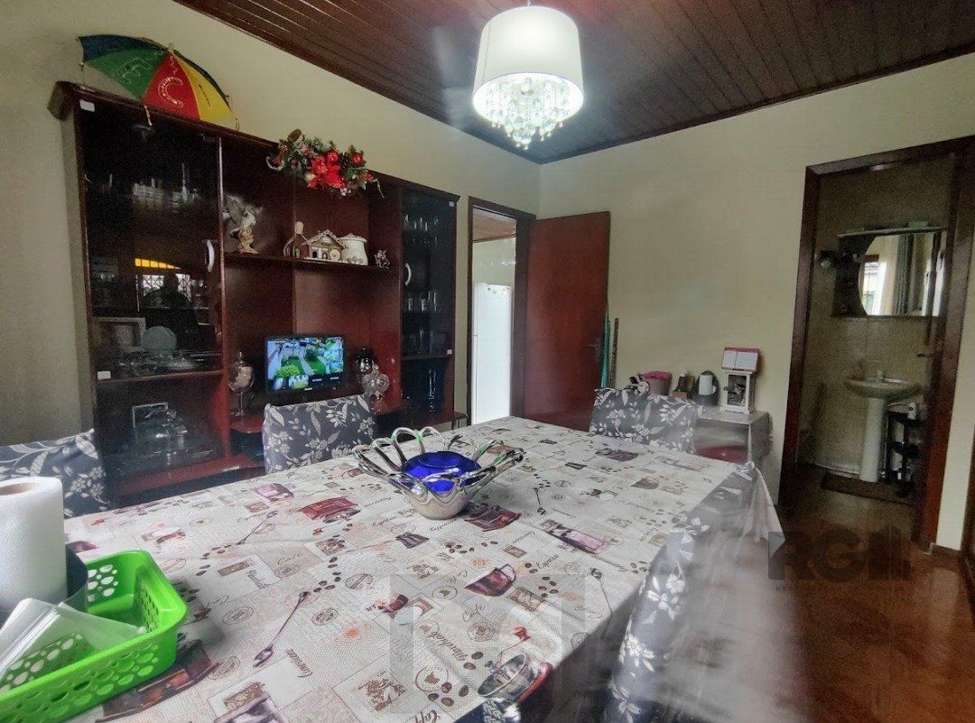 Casa para venda com 3 dormitórios no bairro Tristeza — foto 9