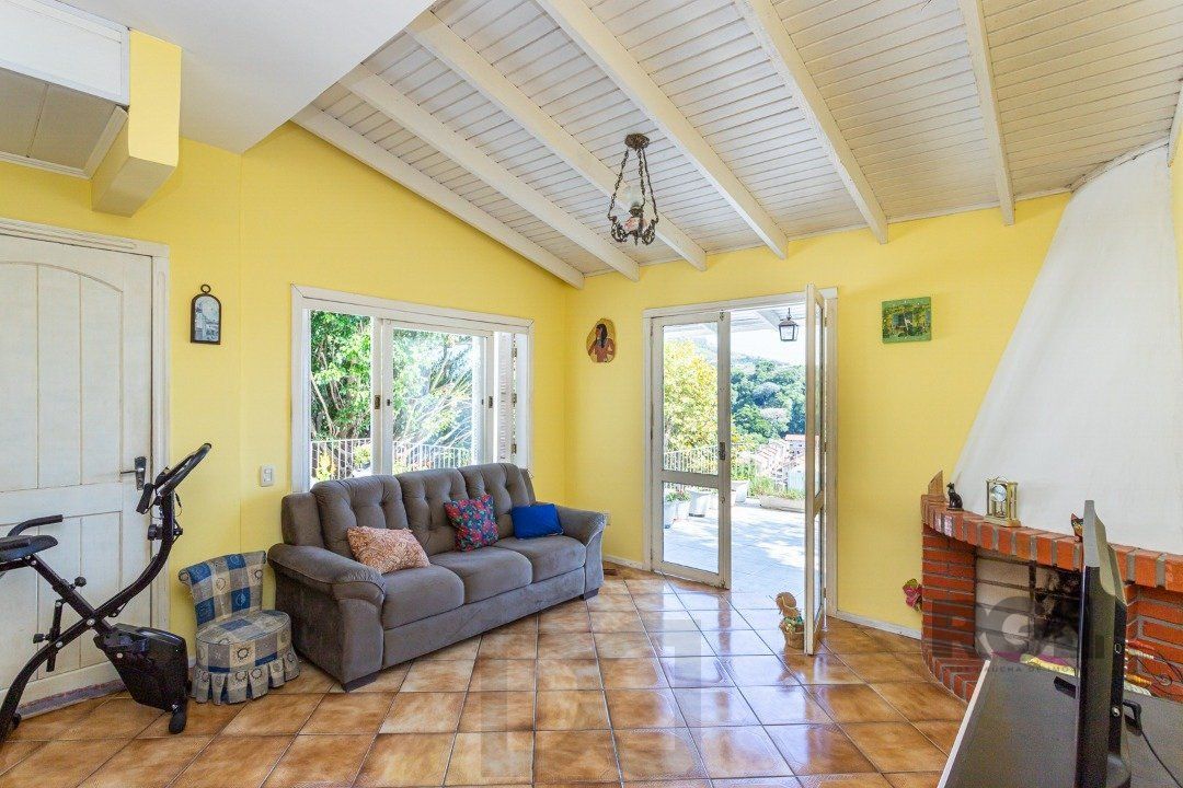 Casa com 3 Quartos à Venda, 293 m² por R$ 650.000 — foto 11