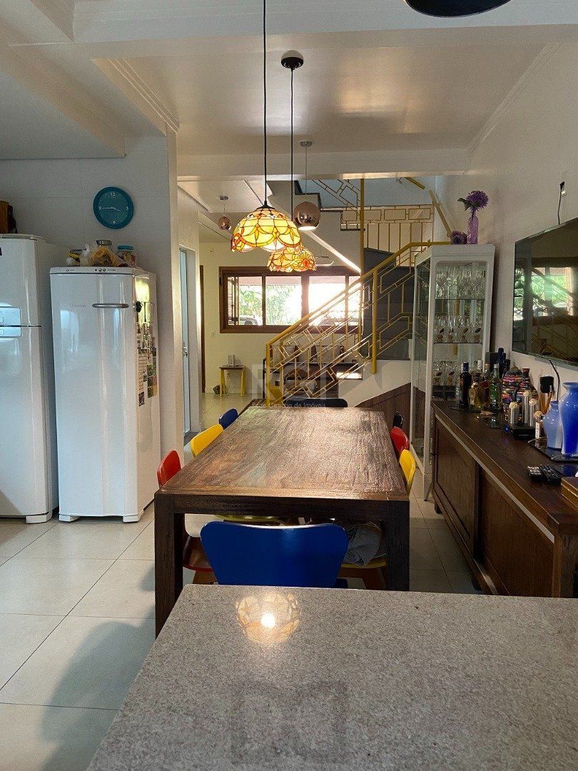 Casa Condominio para Venda - 220.89m², 3 dormitórios, sendo 1 suites, 2 vagas - Tristeza — foto 1