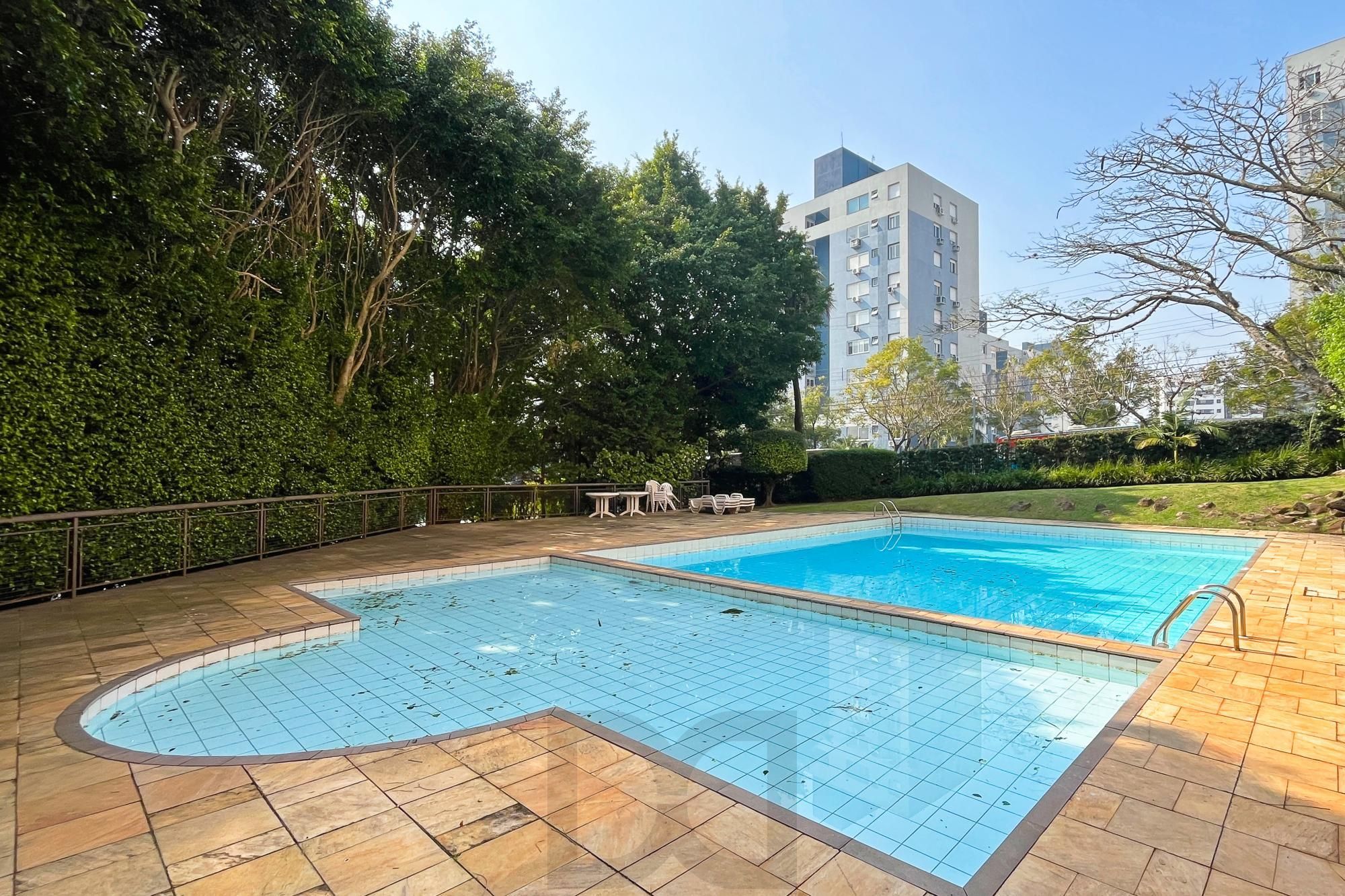 Apartamento de 97m² privativos com 3 dormitórios e 2 vagas — foto 27