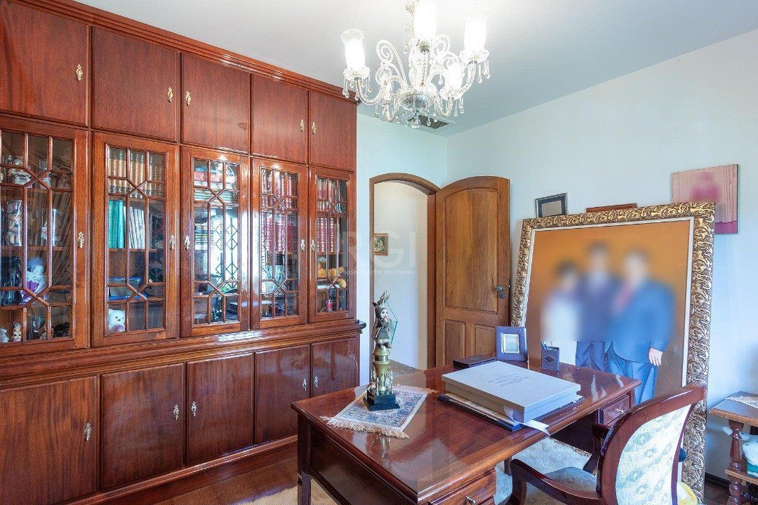 Casa para Venda - 725m², 4 dormitórios, sendo 1 suites, 4 vagas - Vila Assunção — foto 6