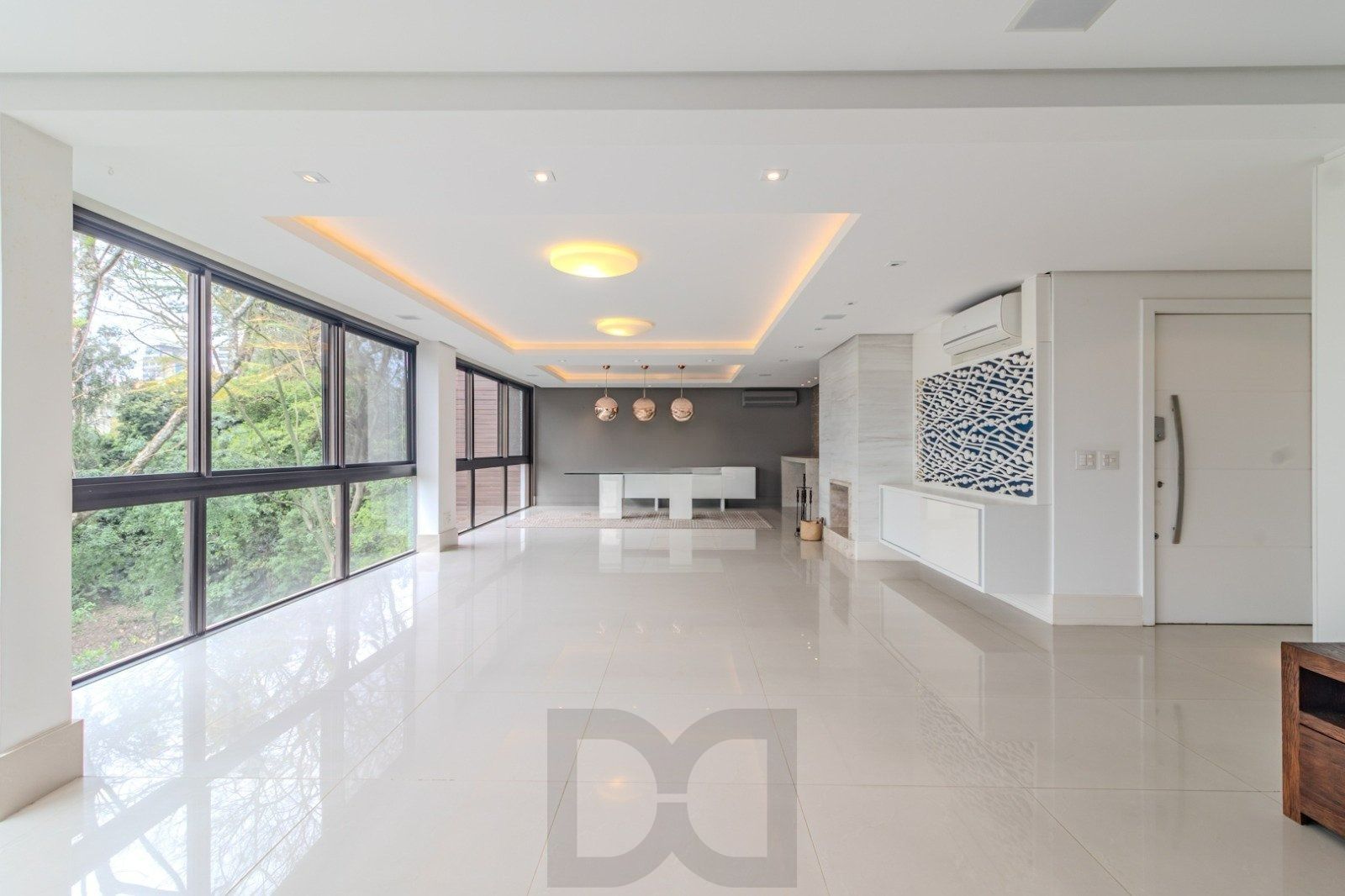 Alto Padrão no TERRAZAS: 4 Suítes, 312m² e Vista Incrível para a Natureza — foto 1