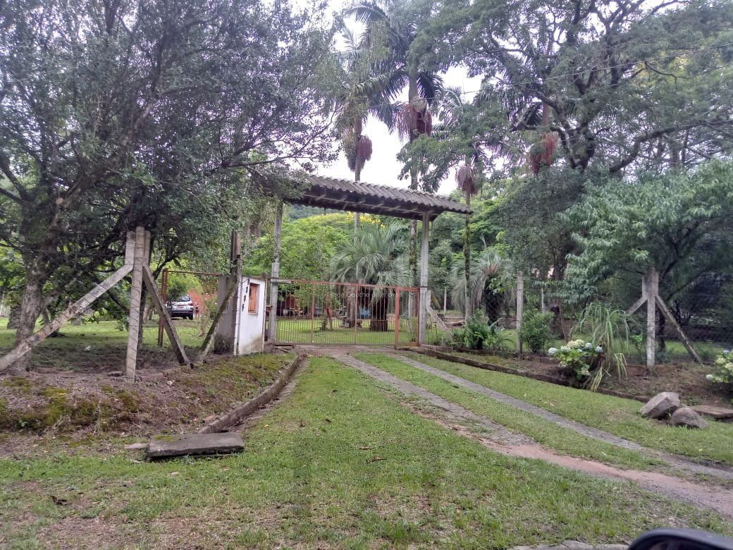 Sítio para Venda - 13725m², 2 dormitórios, sendo 2 suites, 4 vagas - Ponta Grossa — foto 2