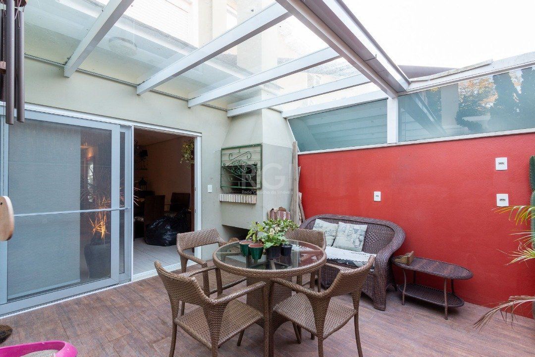 Casa Condominio para Venda - 188.6m², 3 dormitórios, sendo 1 suites, 2 vagas - Tristeza — foto 1